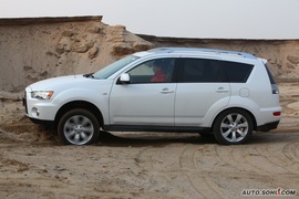 2010款三菱欧蓝德EX劲界2.4试驾