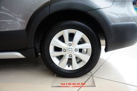 2013款日产骊威劲锐版1.6XL