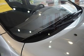 2013款日产骊威劲锐版1.6XL