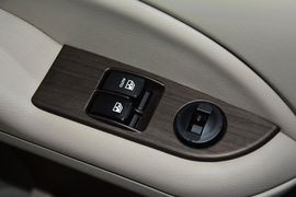 2011款江淮瑞风2.0T祥和