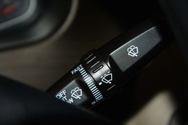 2011款江淮瑞风2.0T祥和