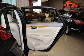 2014款日产轩逸1.6XV