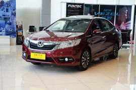 2015款本田凌派1.8L自动豪华版