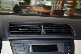 2015款斯柯达晶锐1.4L手动创行版