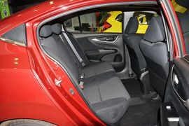 2015款本田凌派1.8L自动豪华版