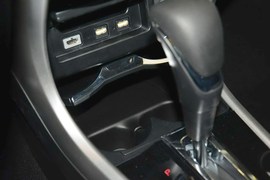 2015款本田凌派1.8L自动豪华版