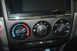 2015款本田凌派1.8L自动豪华版