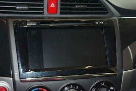 2015款本田凌派1.8L自动豪华版