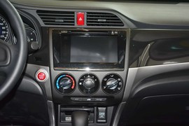 2015款本田凌派1.8L自动豪华版