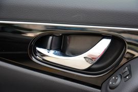 2016款日产逍客2.0L