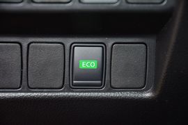 2016款日产逍客2.0L