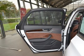 2014款奥迪A8L