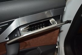 2014款奥迪A8L