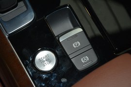 2014款奥迪A8L