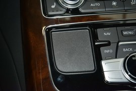 2014款奥迪A8L