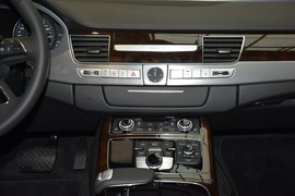 2014款奥迪A8L