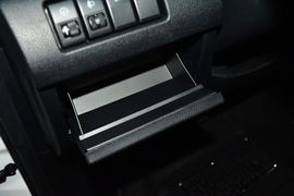 2016款奔腾X80