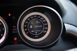 2016款奔腾X80