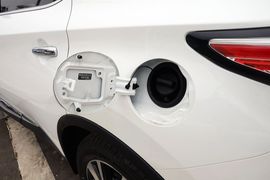 2015款日产楼兰混动2.5