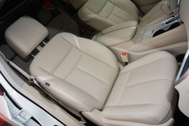 2015款日产楼兰混动2.5