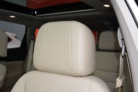 2015款日产楼兰混动2.5