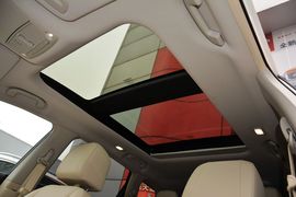 2015款日产楼兰混动2.5