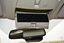 2015款日产楼兰混动2.5