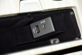 2015款日产楼兰混动2.5