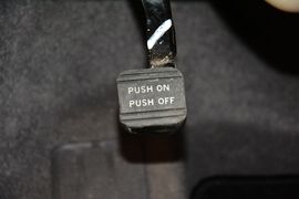 2015款日产楼兰混动2.5