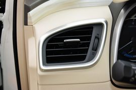 2015款日产楼兰混动2.5