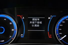 2015款菲亚特菲翔1.4T手动悦享版