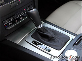 2010款奔驰E350试驾