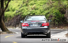 2010款奔驰E350试驾