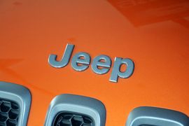 2014款Jeep自由光2.4L高性能版