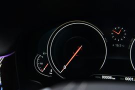 2016款宝马750Li