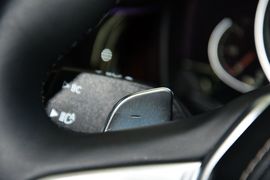 2016款宝马750Li