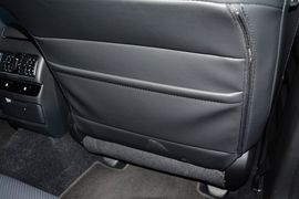 2016款斯巴鲁力狮2.5L全驱荣耀版