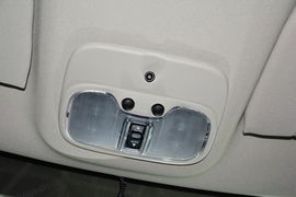 2015款Jeep自由客2.4L豪华导航版