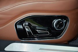 2014款奥迪A8L
