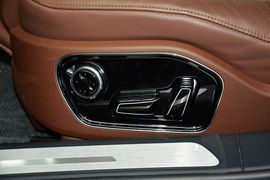 2014款奥迪A8L