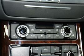 2014款奥迪A8L