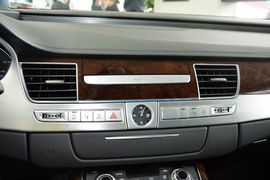 2014款奥迪A8L