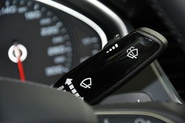 2014款奥迪A8L
