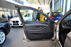 2014款宝马528Li豪华设计套装