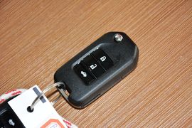 2014款本田思域1.8L自动经典版