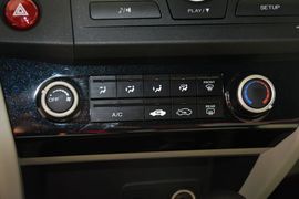 2014款本田思域1.8L自动经典版