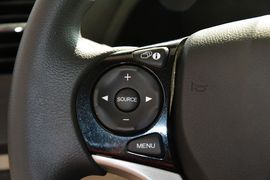 2014款本田思域1.8L自动经典版