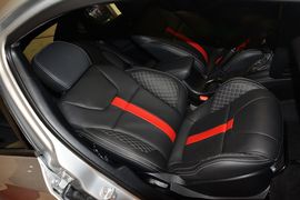 2015款菲亚特菲翔1.4T自动夜型者