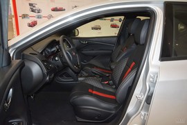 2015款菲亚特菲翔1.4T自动夜型者