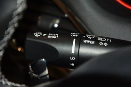 2015款菲亚特菲翔1.4T自动夜型者